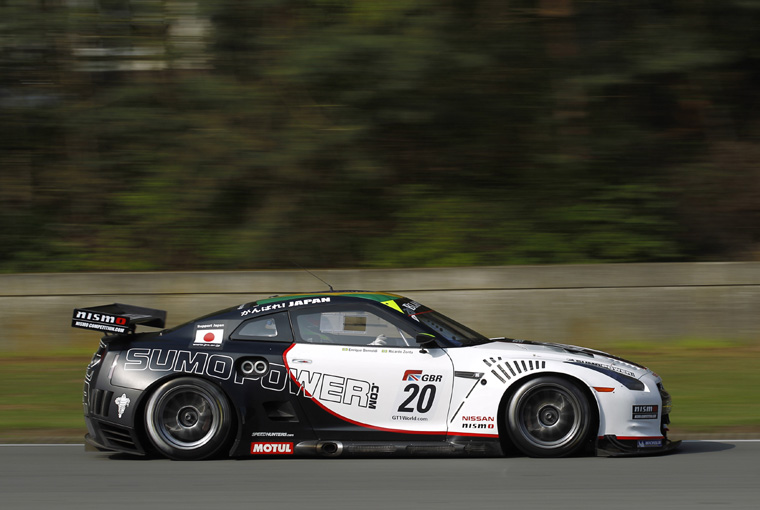 Sumo Power GT Nissan GT-R Picture